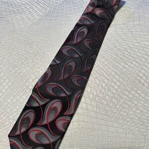 John Ashford Stylish Black and Red Men's Tie, NWOT